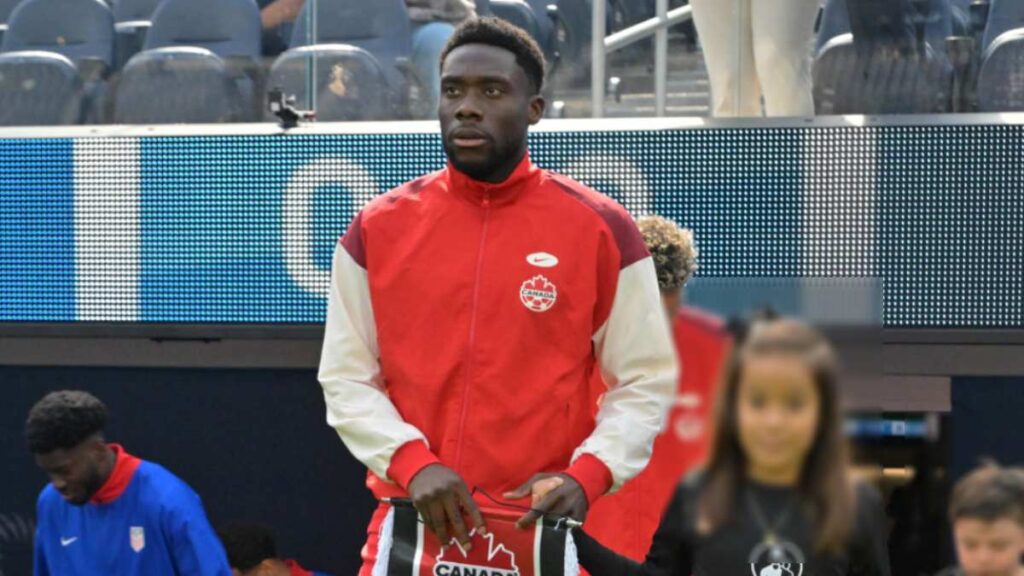 Alphonso Davies, capitán de Canadá