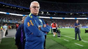 Brasil despide a Dorival