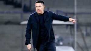 Efraín Juárez, a buscar la gloria en el campo y el banquillo como Hugo Sánchez y Tuca Ferretti