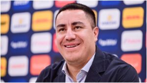 Efraín Juárez, ilusionado por su llegada a Pumas: “De esa oficina soy el más burro… tengo un cuerpo técnico increíble”