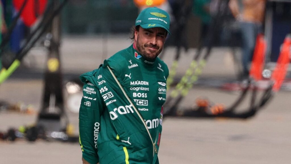 Fernando Alonso abandona el Fernando Alonso se queda sin frenos en Gran Premio de China F1 2025