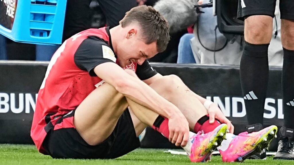 Florian Wirtz podría regresar hasta el final de la temporada. AP