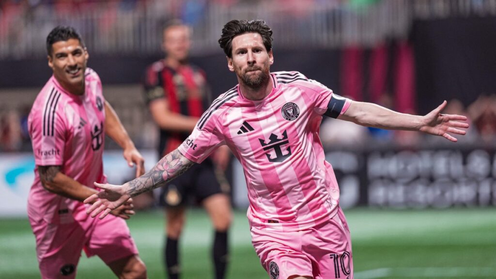 Inter Miami remonta al Atlanta United con un golazo de Messi y un tanto in extremis y es líder del este de la MLS