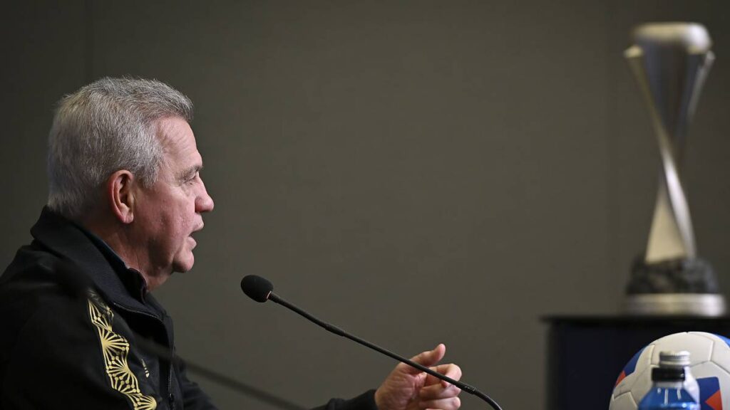 Javier Aguirre da nuevo 'bomberazo' al Tri con el título de la Nations League 2025. Imago 7