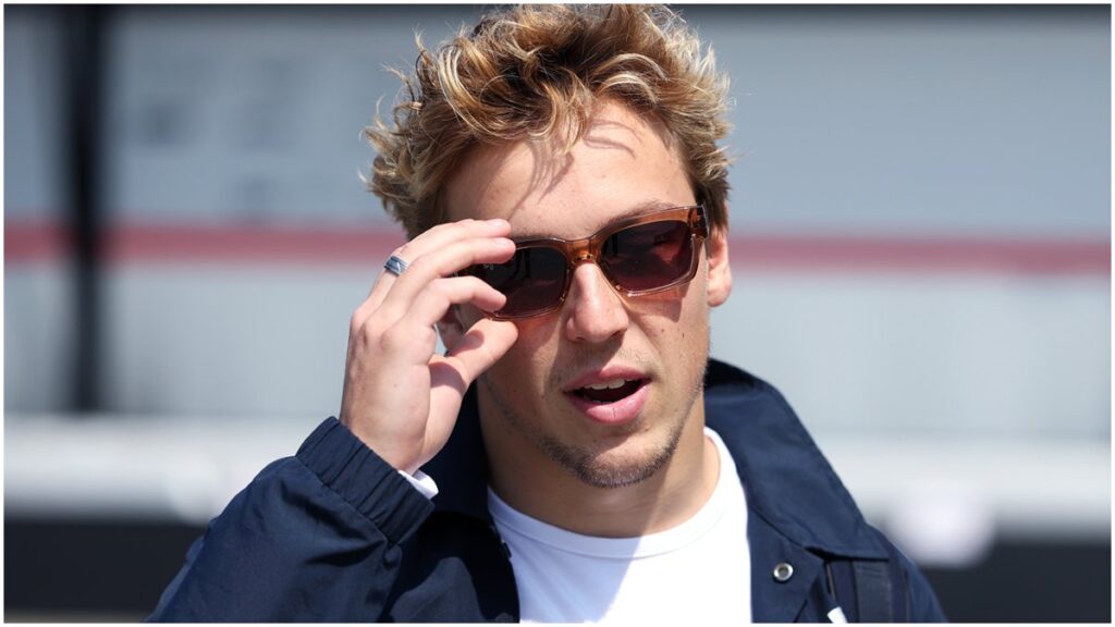 Liam Lawson con un pie fuera en Red Bull Racing | Reuters