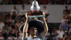 Tomas Machac es campeón del Abierto Mexicano Telcel 2025 tras derrotar a Davidovich Fokina
