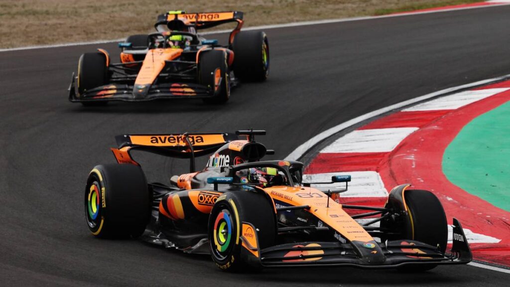 Oscar Piastri y Lando Norris hacen el 1-2 en el GP China F1 2025