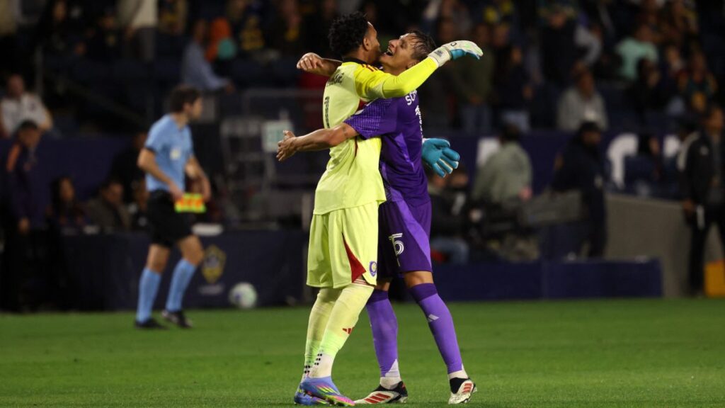 Orlando se impone al Galaxy | Reuters