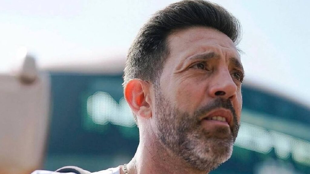 Jorge Bava, posible DT de Santa Fe
