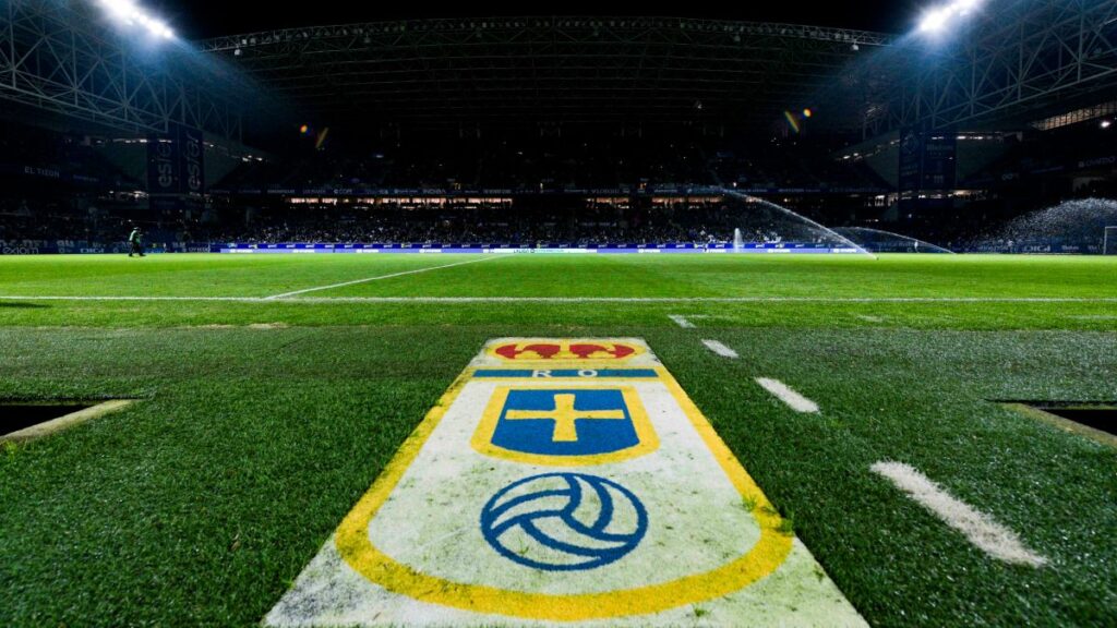 Real Oviedo celebra 99 años con la esperanza del centenario en Primera División