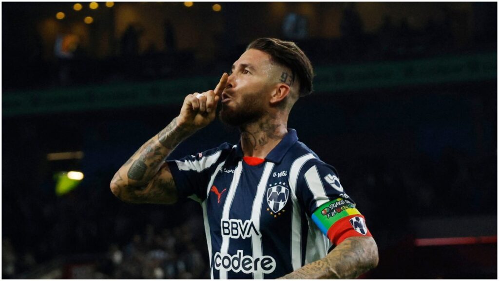 Sergio Ramos celebra un gol con el Monterrey| Reuters