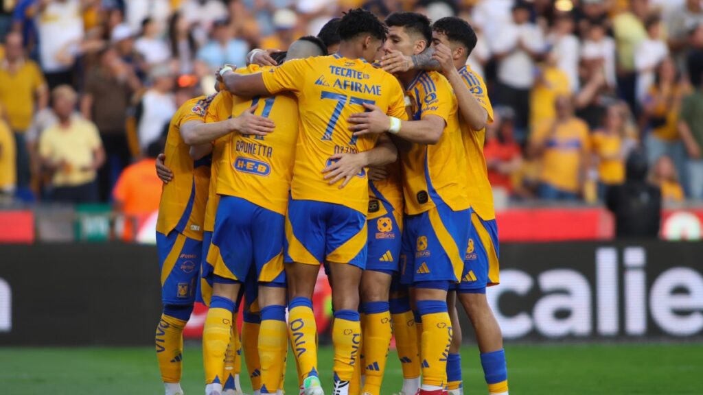 Tigres suman nueva victoria bajo el mando de Guido Pizarro y se acercan a León en la cima