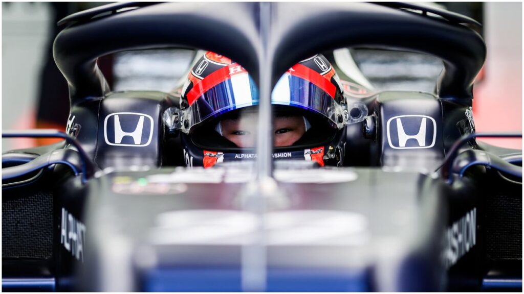 Yuki Tsunoda inicia una nueva era con Red Bull Racing | X: @redbullracing