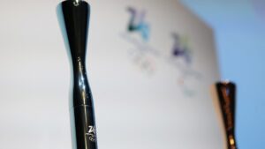 ¡Innovación, diseño y sostenibilidad! Así lucen las antorchas para los Juegos Olímpicos y Paralímpicos de Invierno Milano-Cortina 2026