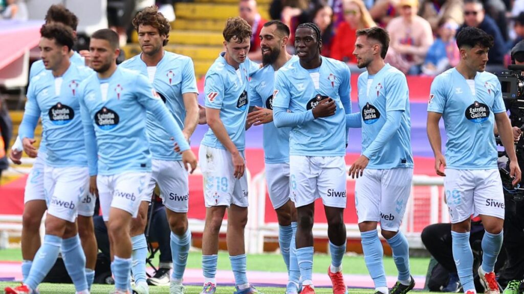 Barcelona remontó al Celta de Vigo para llevarse un partido en el que el polaco Robert Lewandowski salió lesionado | Reuters.