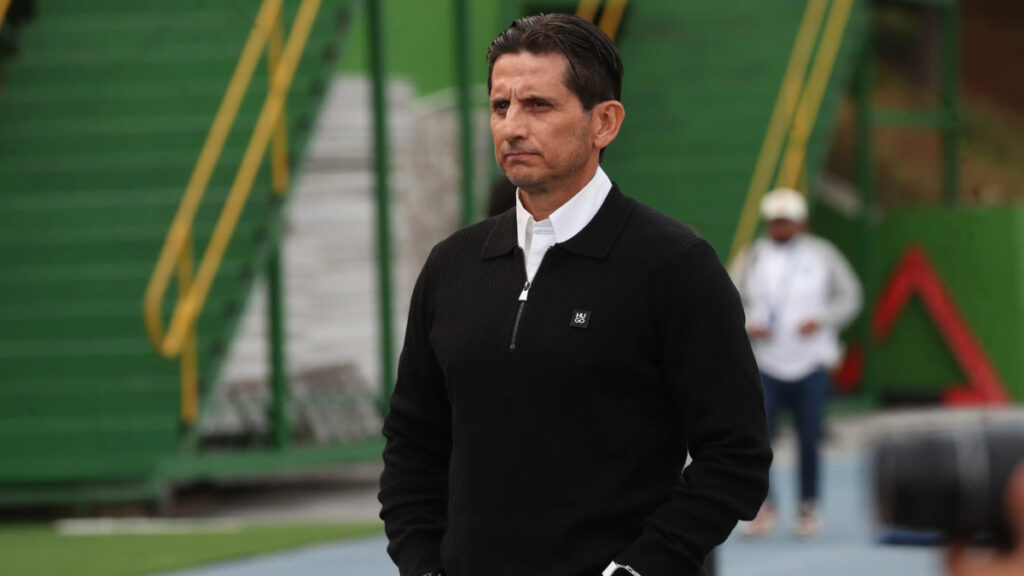 Ronald González.