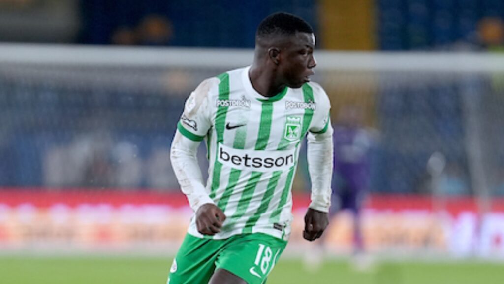 Marino Hinestroza con Nacional | VizzorImage.