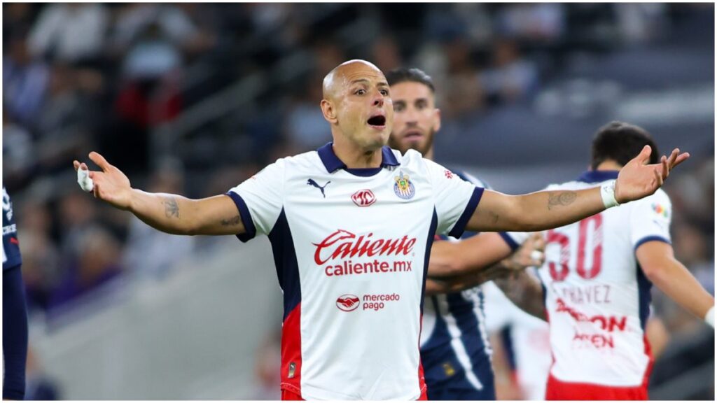Chicharito Hernández se encuentra en la cuerda floja | Imago7