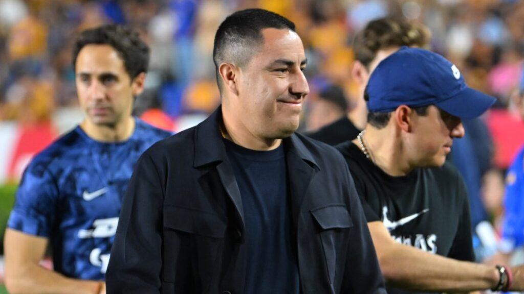 Efraín Juárez, director técnico de los Pumas de la UNAM