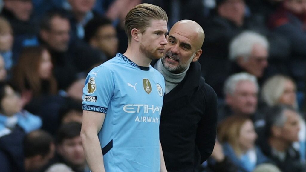 Guardiola reacciona a la salida de De Bruyne: "Uno de los mejores centrocampistas que ha jugado en este país"