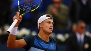 Holger Rune corta la buena racha de Carlos Alcaraz en arcilla y se lleva el Barcelona Open