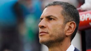 Jaime Lozano, primera opción para ser el nuevo entrenador de Chivas