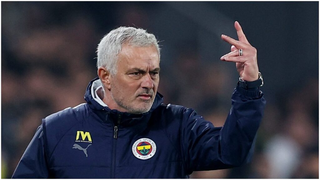 José Mourinho recibe una dura sanción en Turquía | Reuters