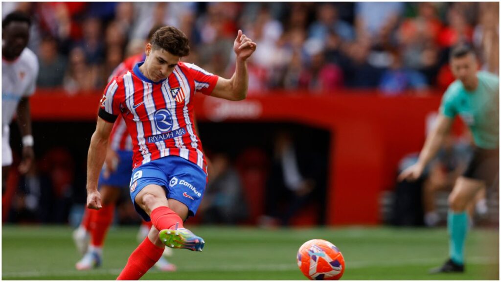 Julián Álvarez anota un penal con el Atlético de Madrid | Reuters