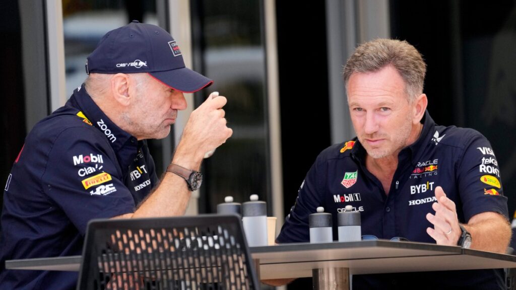 Adrian Newey junto a Christian Hornen en Red Bull | AP Photo/Darko Bandic