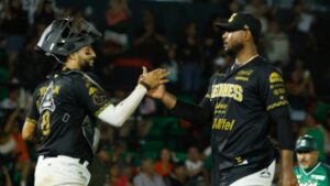 Leones de Yucatán barre a Bravos de León y se mantiene en la parte alta de la Conferencia Sur