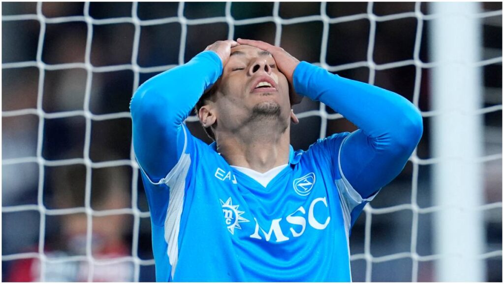 Mathias Olivera se lamenta por la situación del Napoli | Reuters