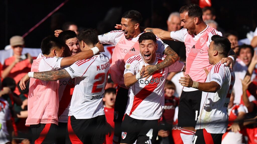 River abre el marcador con un golazo de tiro libre | REUTERS/Agustin Marcarian
