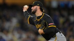 Skenes brilla en el Dodger Stadium y los Pirates blanquean en Los Ángeles