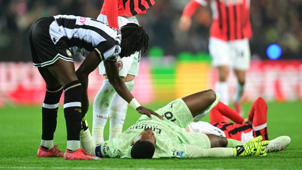 ¡Solo un susto! Mike Maignan, fuera de peligro tras sufrir traumatismo craneal en el Milan vs Udinese