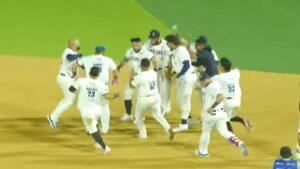 ¡Novena entrada de infarto! Los Tecolotes de los Dos Laredos consiguen una impresionante victoria ante Toros de Tijuana