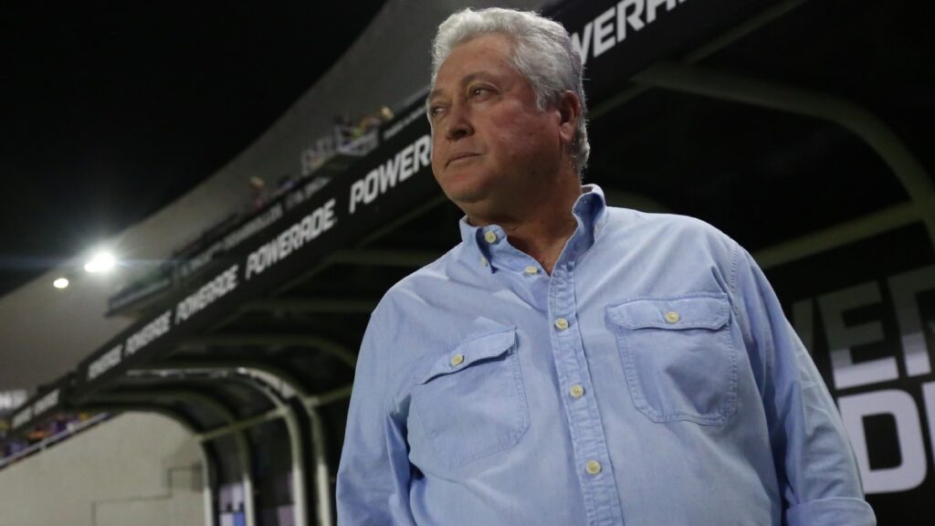 Vucetich alza la voz a favor de León.