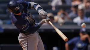 Curtis Mead y José Caballero frenan a Aaron Judge y dan triunfo a Rays sobre Yankees