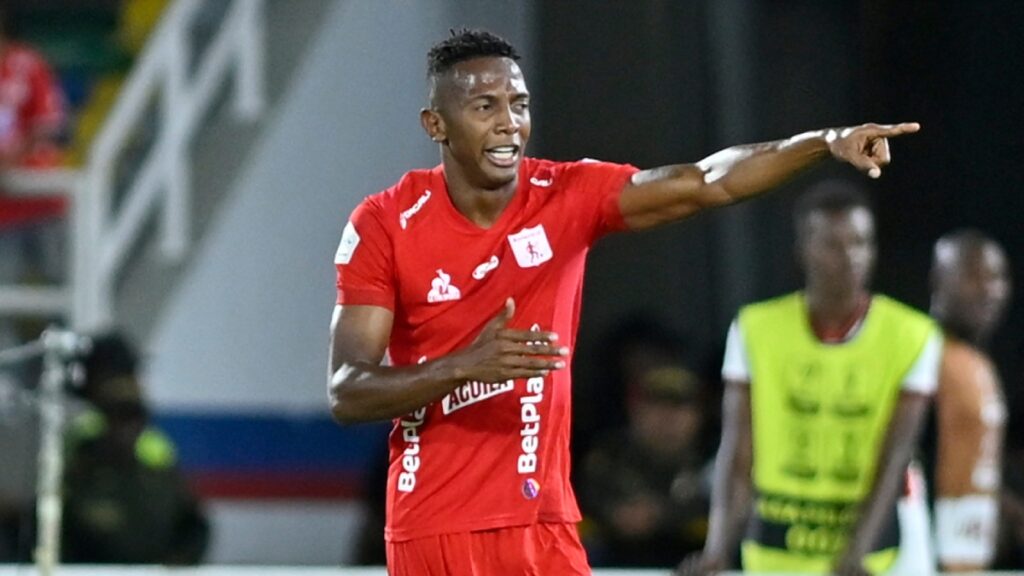 Esneyder Mena