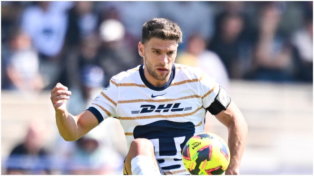 Lisandro Magallán no continuará en Pumas | Imago7