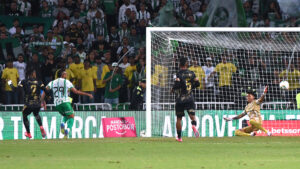 Atlético Nacional sigue viendo humo blanco: las claves de la victoria ante Llaneros